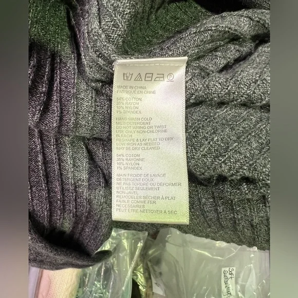 FREE PEOPLE Gray ribbed midi knit skirt size L. - Picture 8 of 10